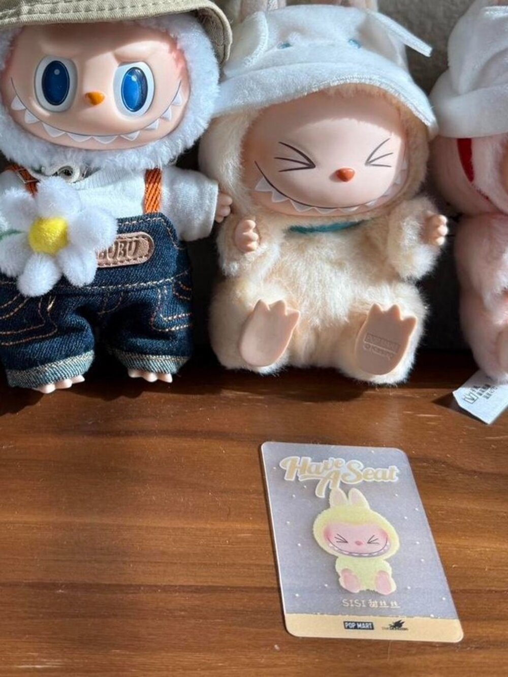 Popmart Sisi Labubu